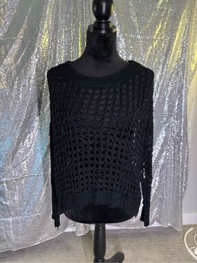 Crochet Distressed Longsleeve 🖤